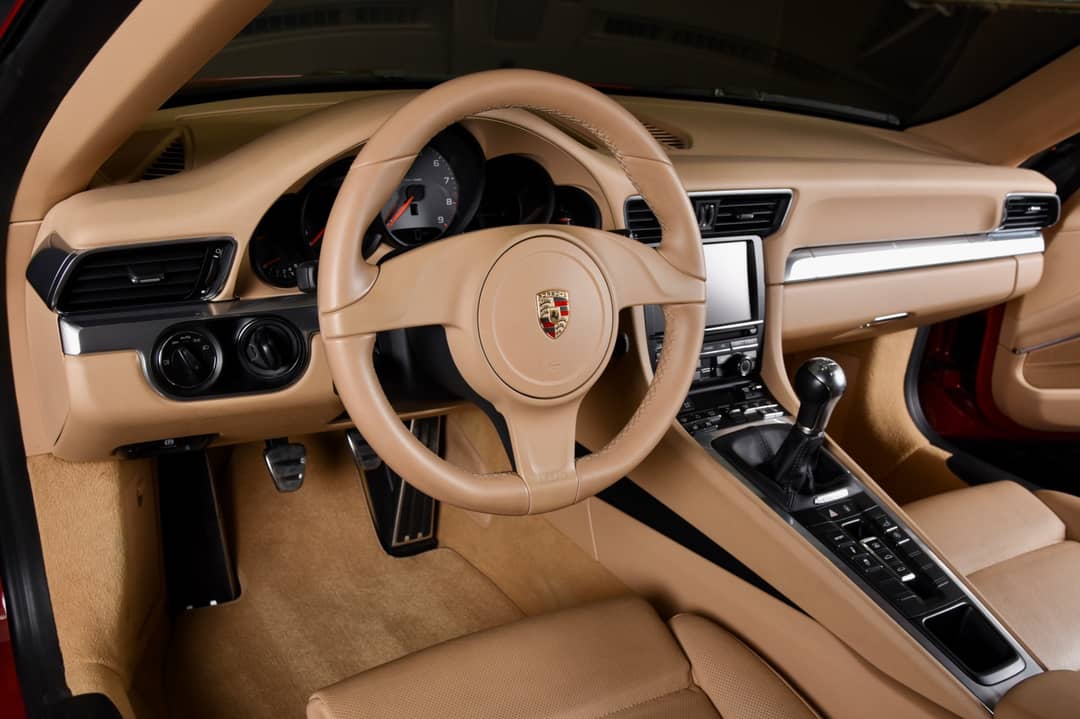 2013 Porsche 911 Carrera S — photo 13