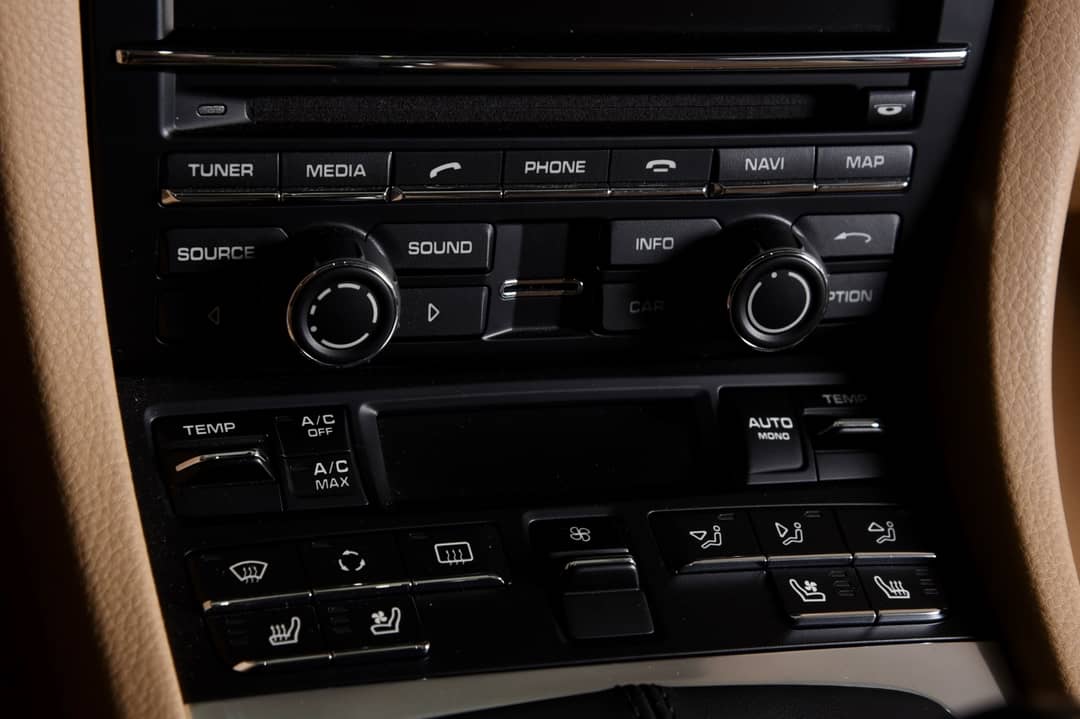 2013 Porsche 911 Carrera S — photo 16