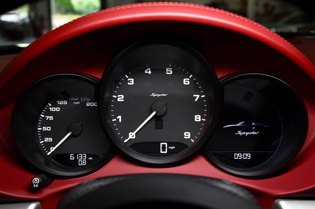 2020 Porsche 718 Boxster Spyder — photo 16