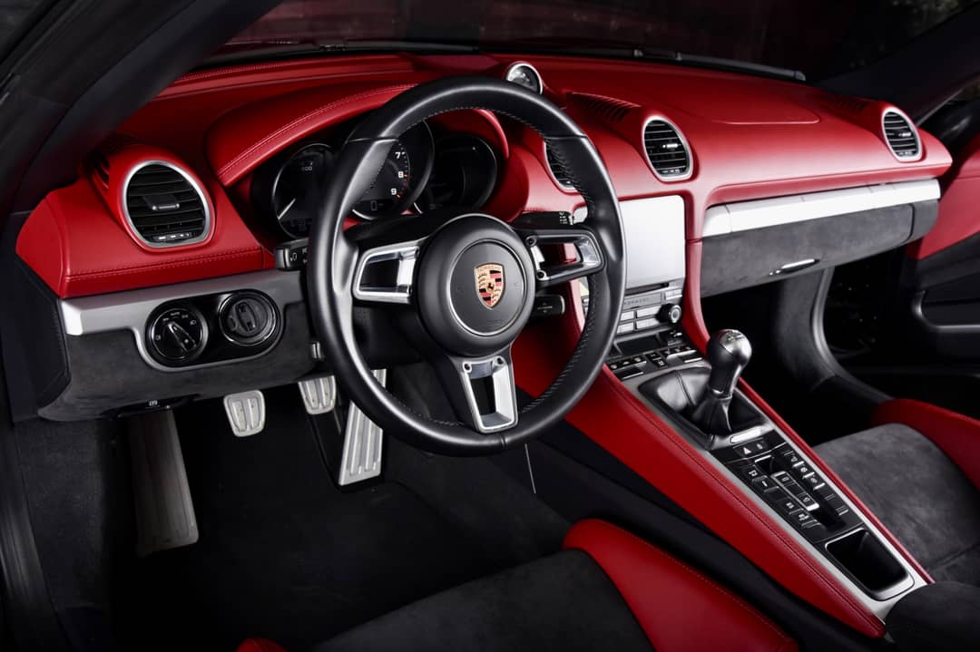 2020 Porsche 718 Boxster Spyder — photo 4