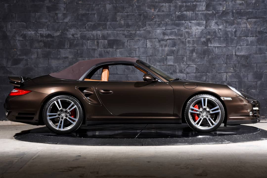 2010 Porsche 911 Turbo — photo 25
