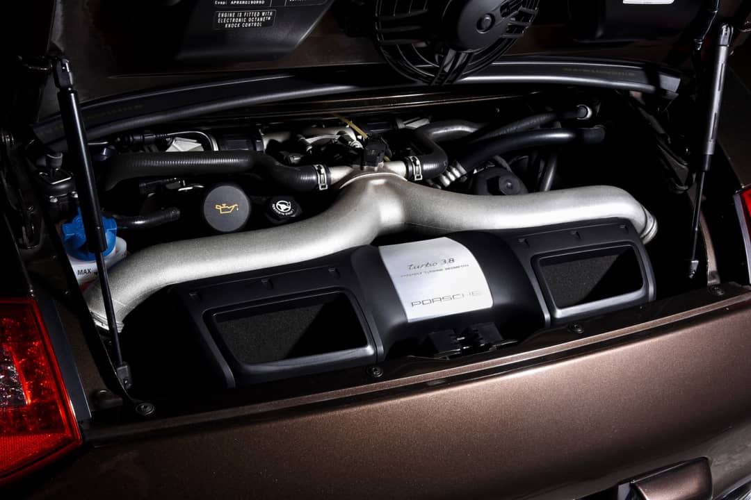 2010 Porsche 911 Turbo — photo 8
