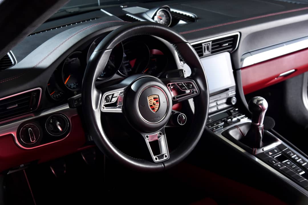2017 Porsche 911 Carrera S — photo 17