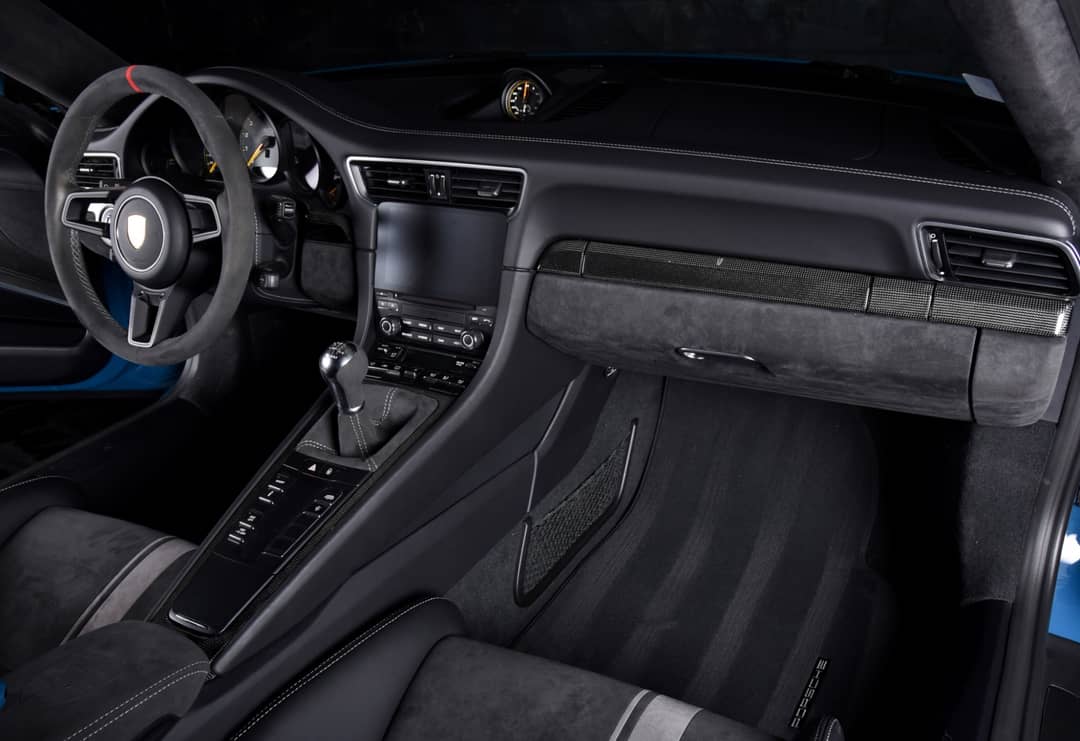 2018 Porsche 911 GT3 — photo 19