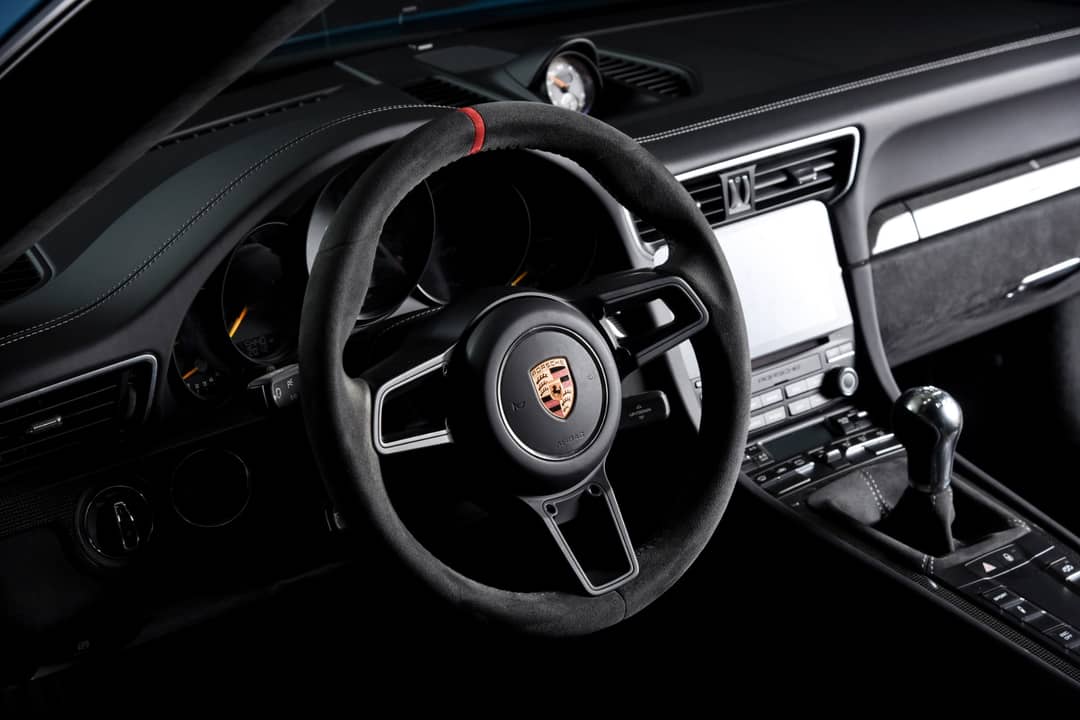 2018 Porsche 911 GT3 — photo 23
