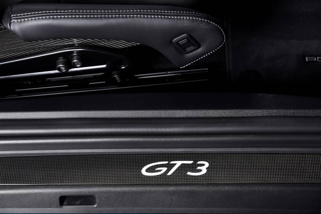 2018 Porsche 911 GT3 — photo 31