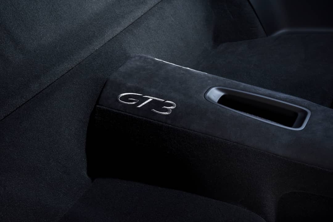2018 Porsche 911 GT3 — photo 34