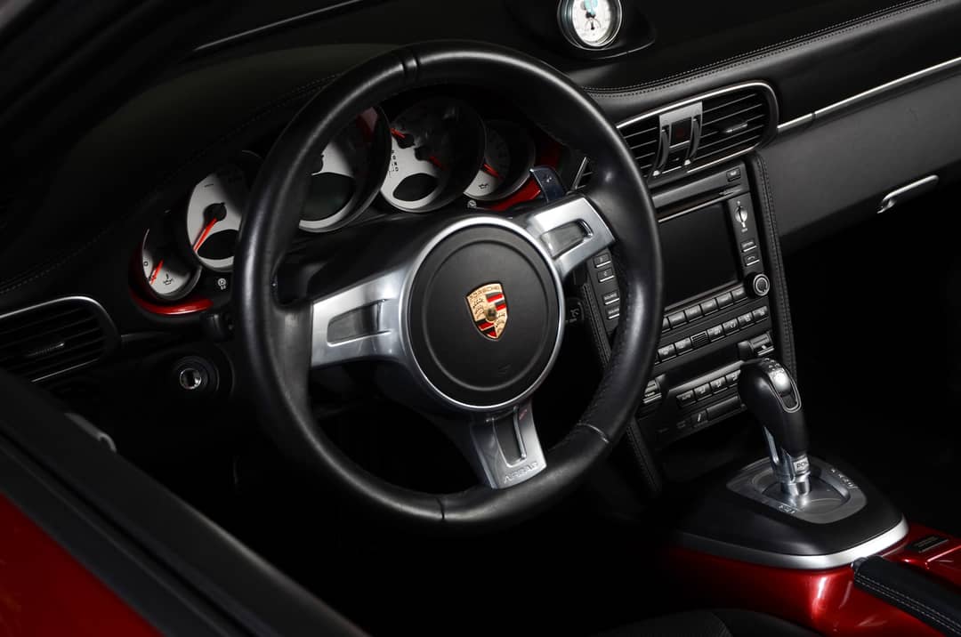 2010 Porsche 911 Turbo — photo 22