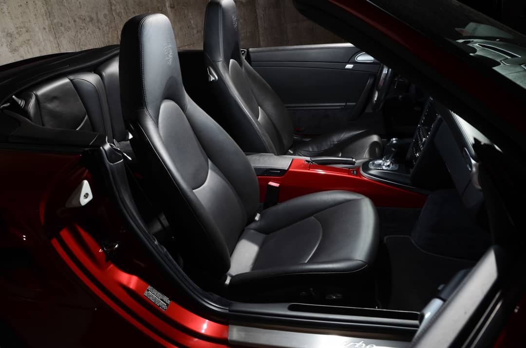 2010 Porsche 911 Turbo — photo 31