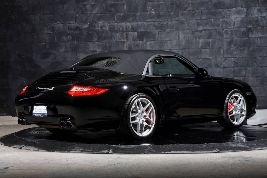 2010 Porsche 911 Carrera S — photo 28