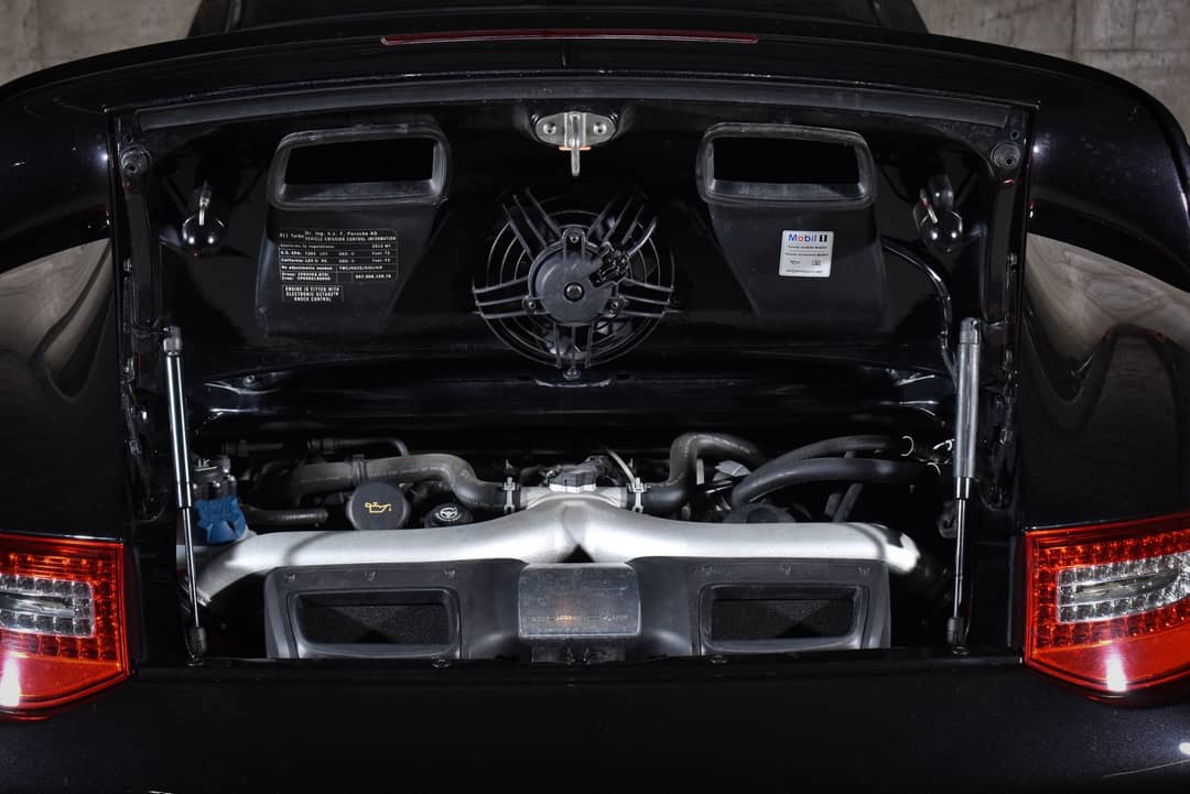 2012 Porsche 911 Turbo — photo 17