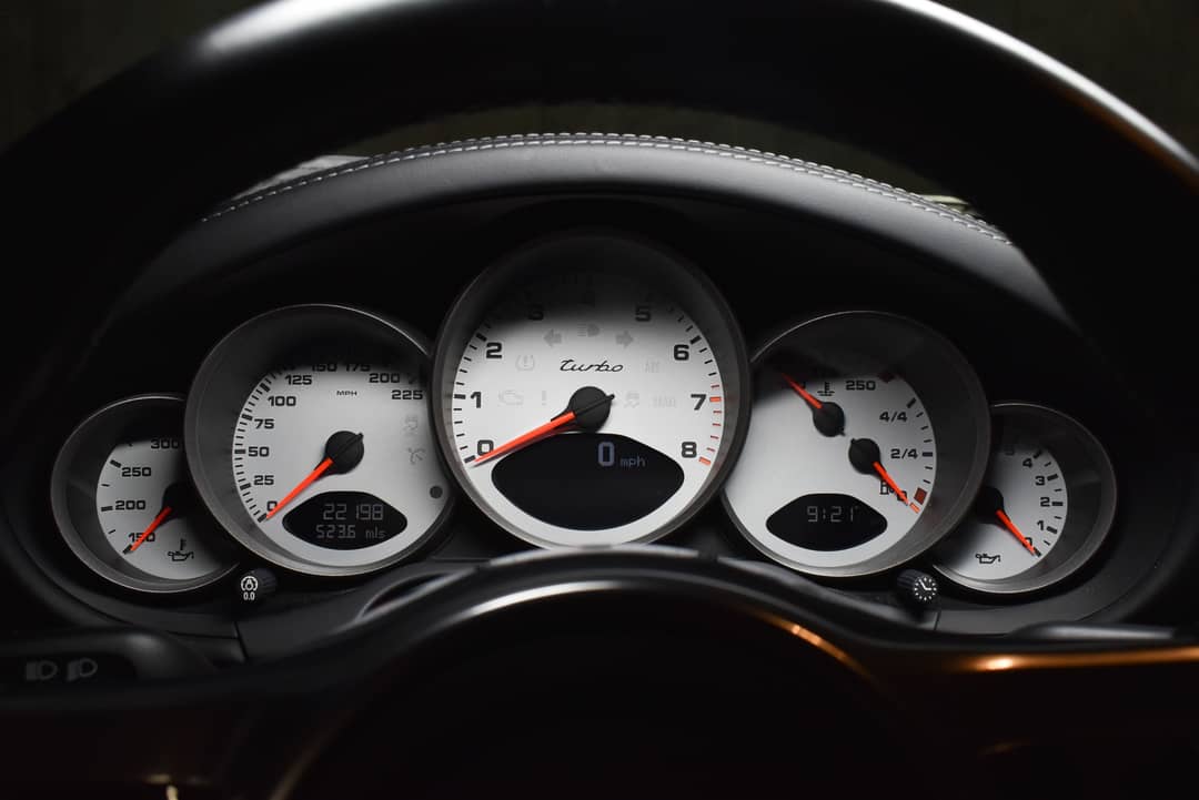 2012 Porsche 911 Turbo — photo 31