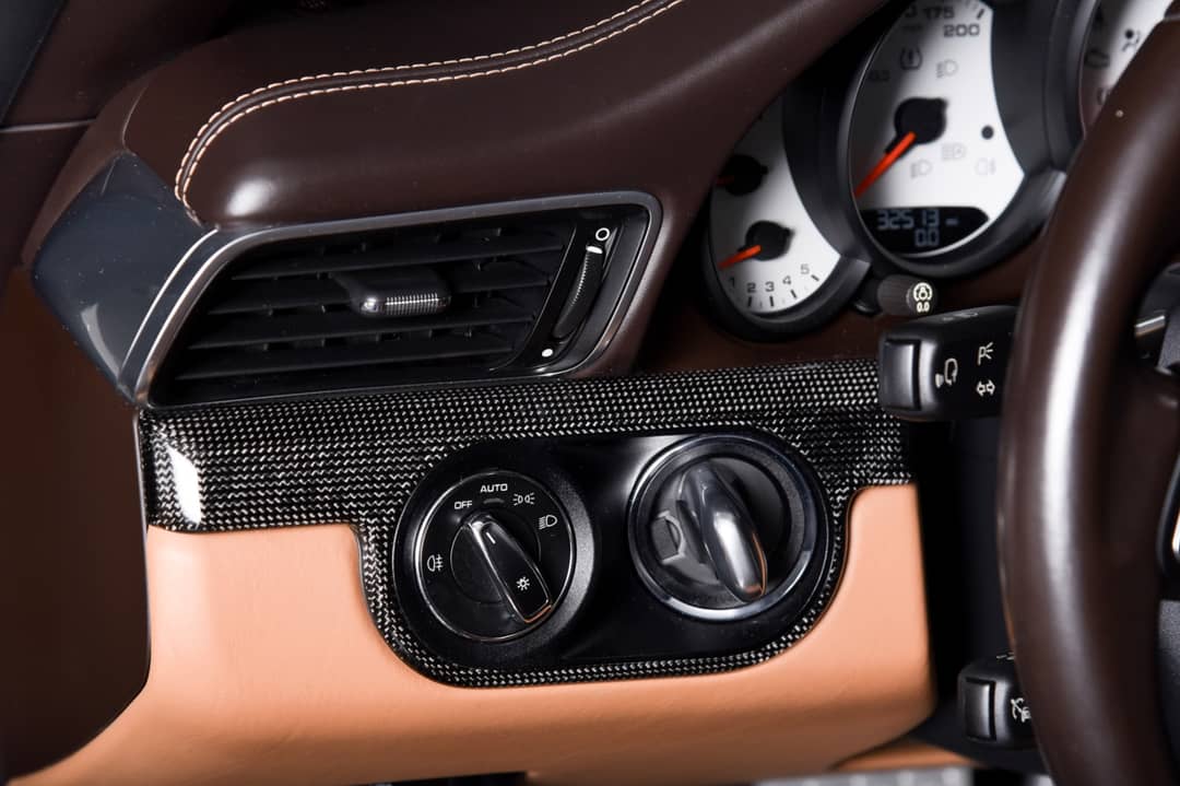 2019 Porsche 911 Targa 4 GTS — photo 7