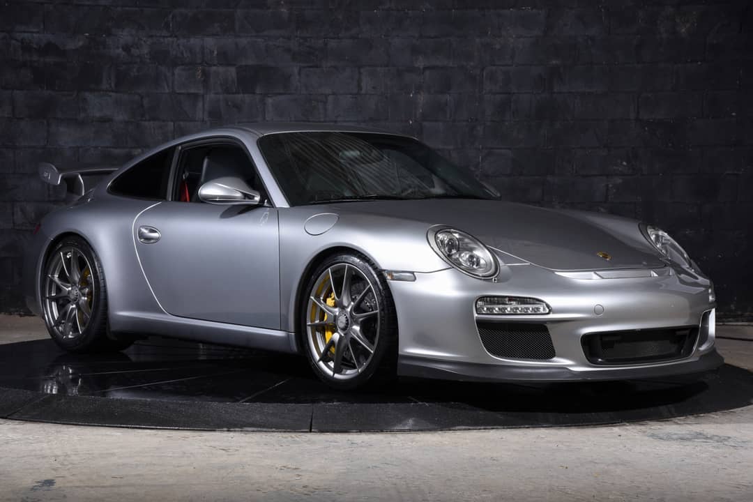 2010 Porsche 911 GT3 — photo 11