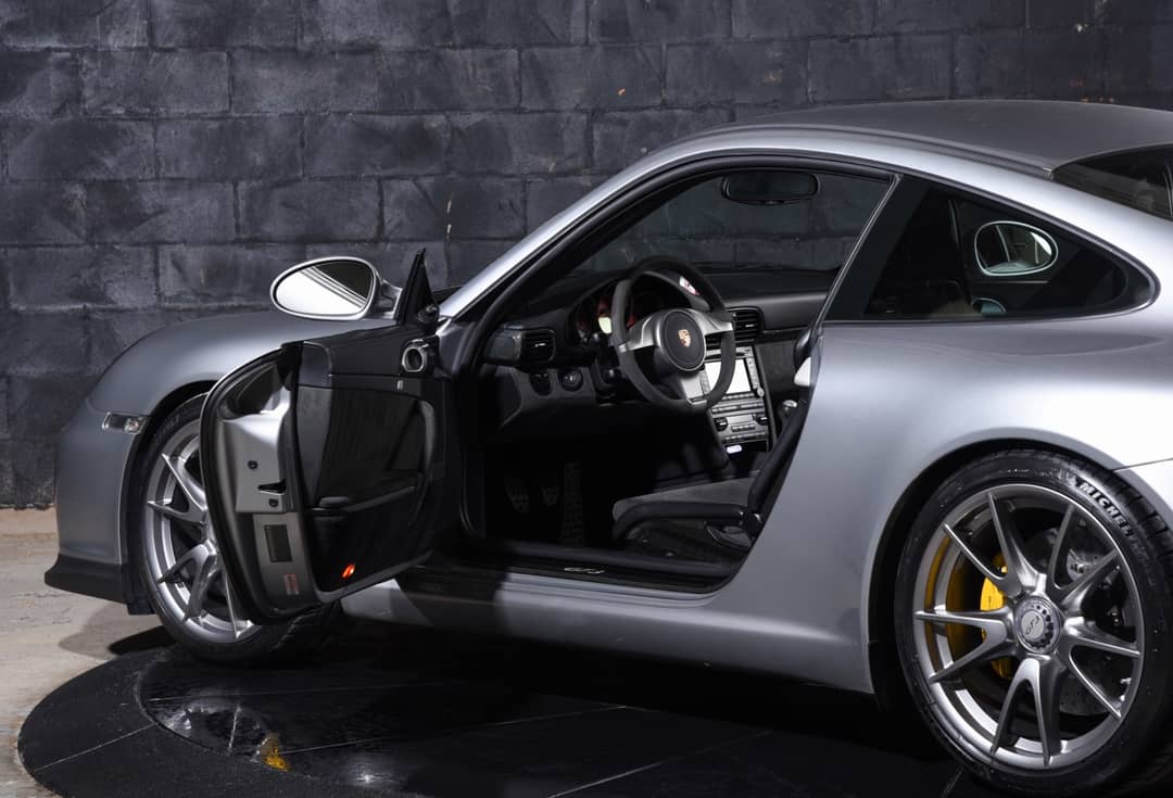 2010 Porsche 911 GT3 — photo 13