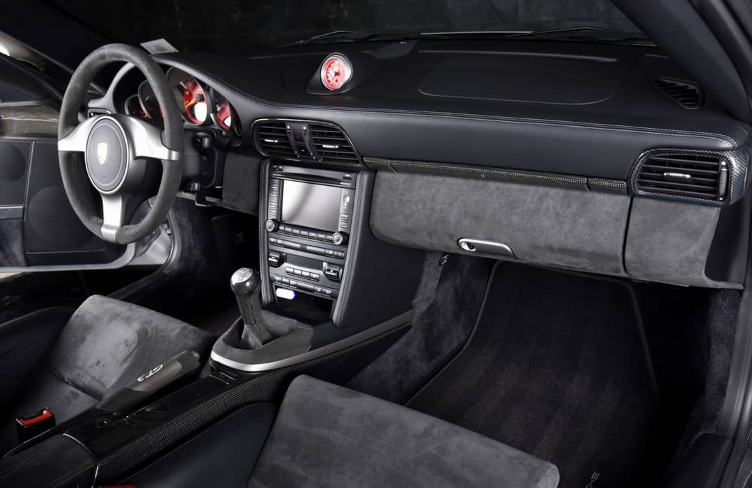 2010 Porsche 911 GT3 — photo 14