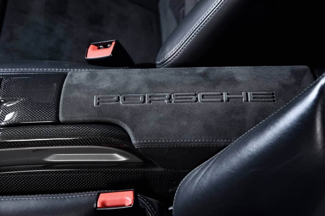 2010 Porsche 911 GT3 — photo 21