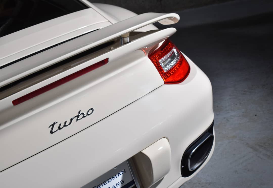 2011 Porsche 911 Turbo — photo 17