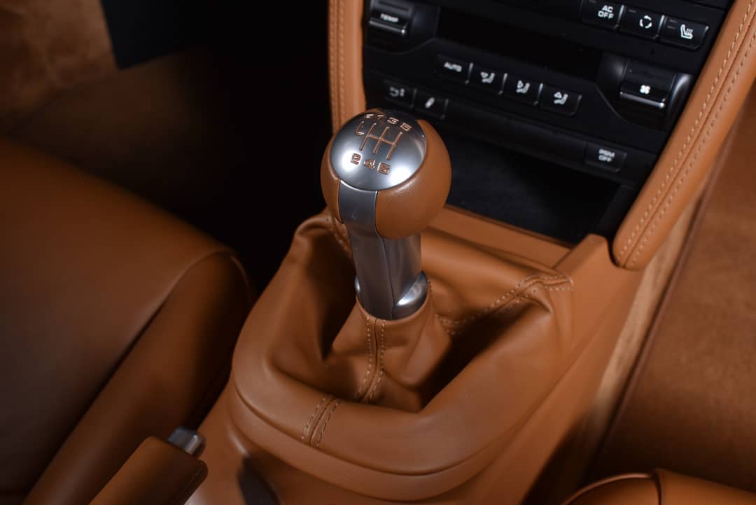 2011 Porsche 911 Turbo — photo 25