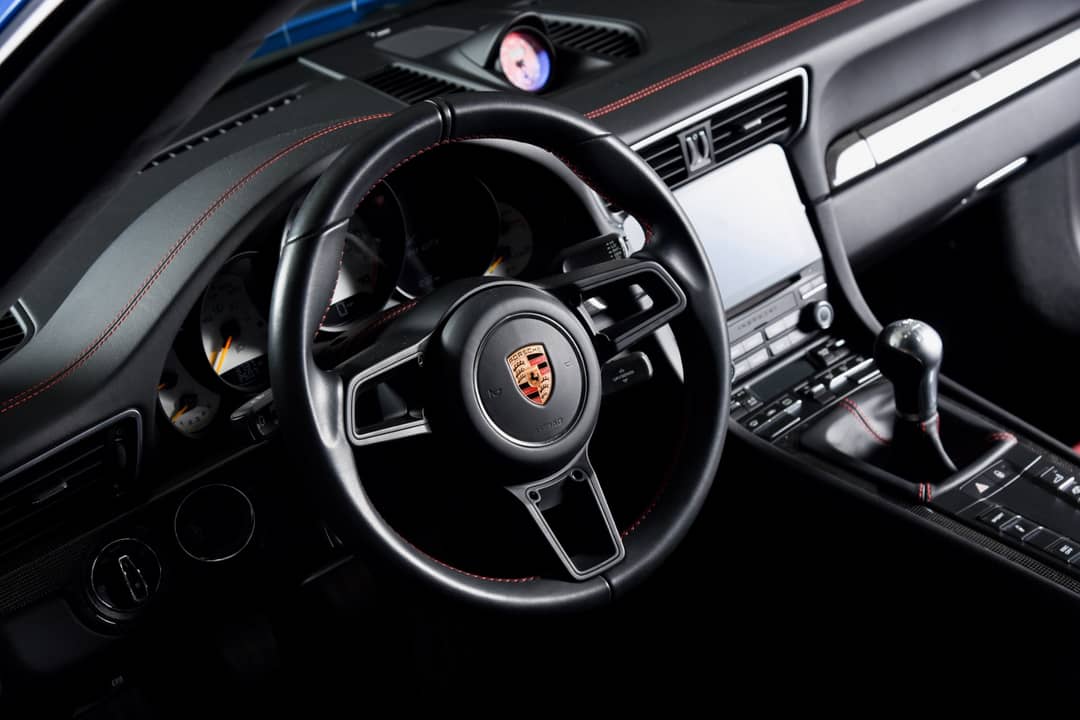 2018 Porsche 911 GT3 Touring — photo 20