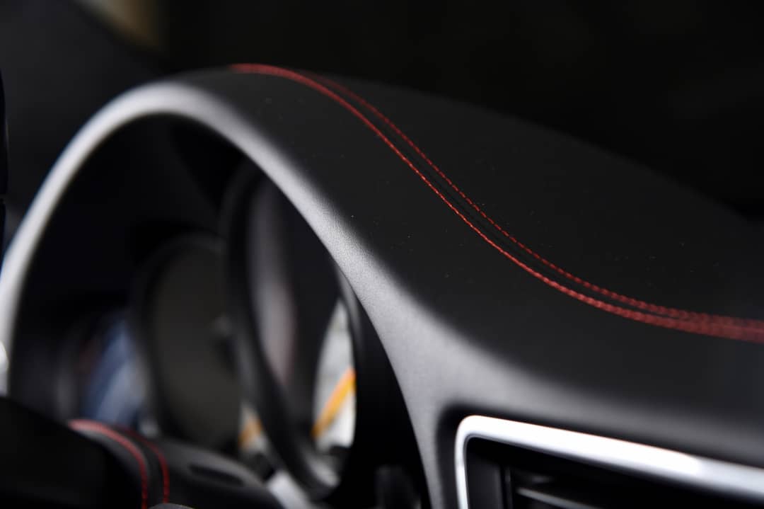 2018 Porsche 911 GT3 Touring — photo 22