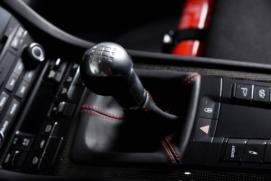 2018 Porsche 911 GT3 Touring — photo 6