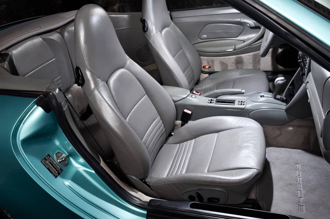 2004 Porsche 911 Carrera 4S — photo 14