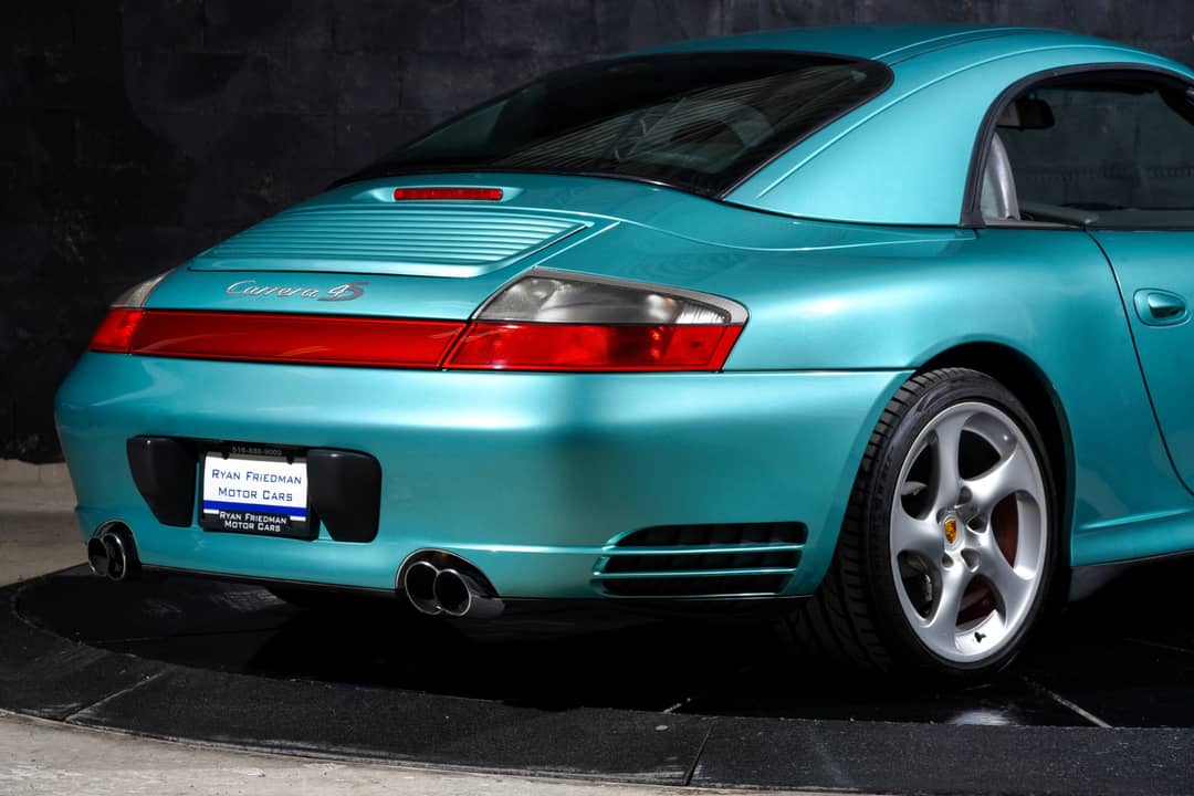 2004 Porsche 911 Carrera 4S — photo 29