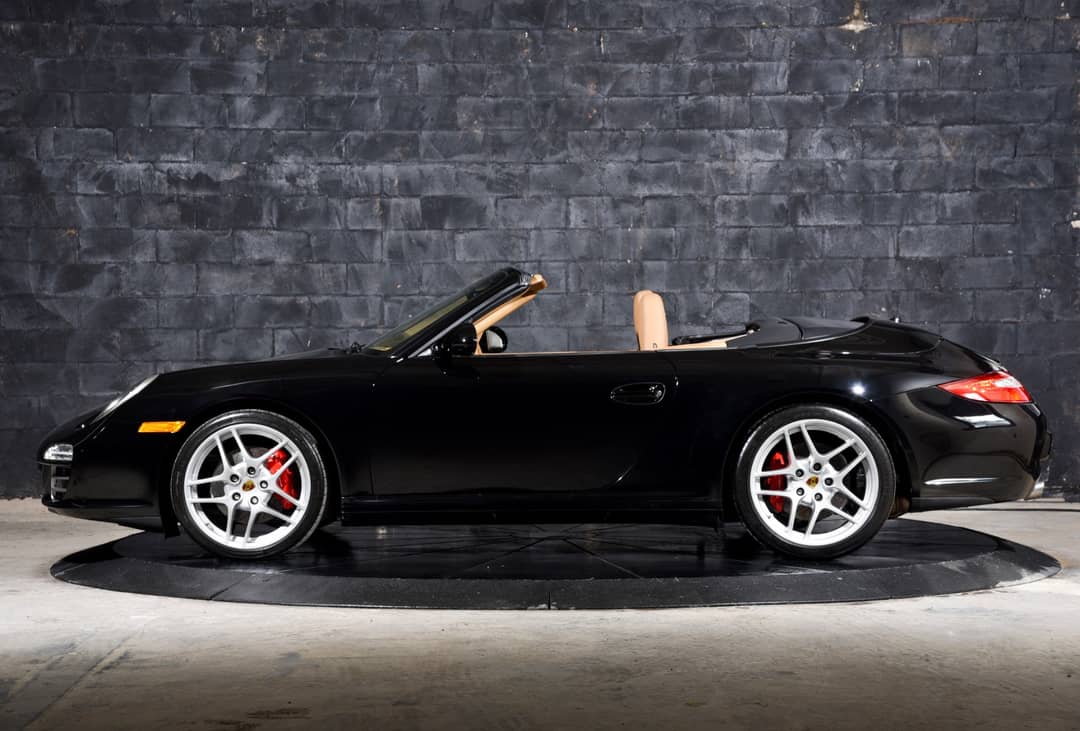 2010 Porsche 911 Carrera 4S — photo 12