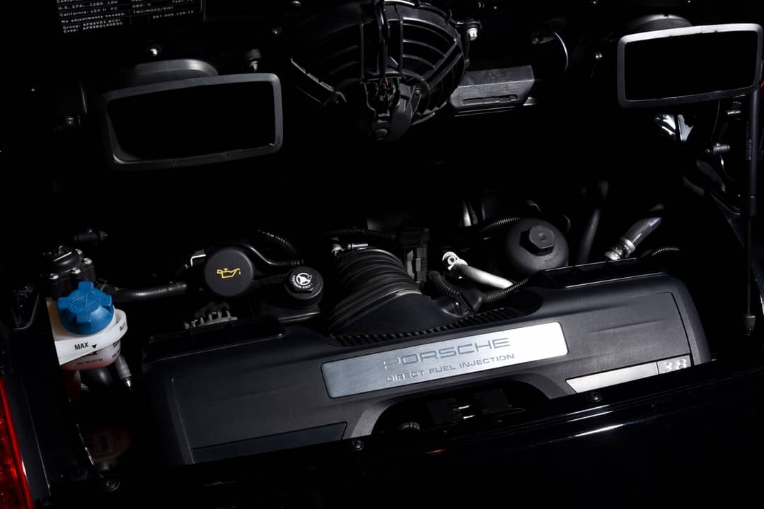 2010 Porsche 911 Carrera 4S — photo 30