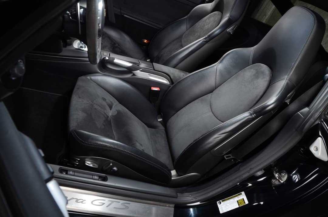 2012 Porsche 911 Carrera 4 GTS — photo 14
