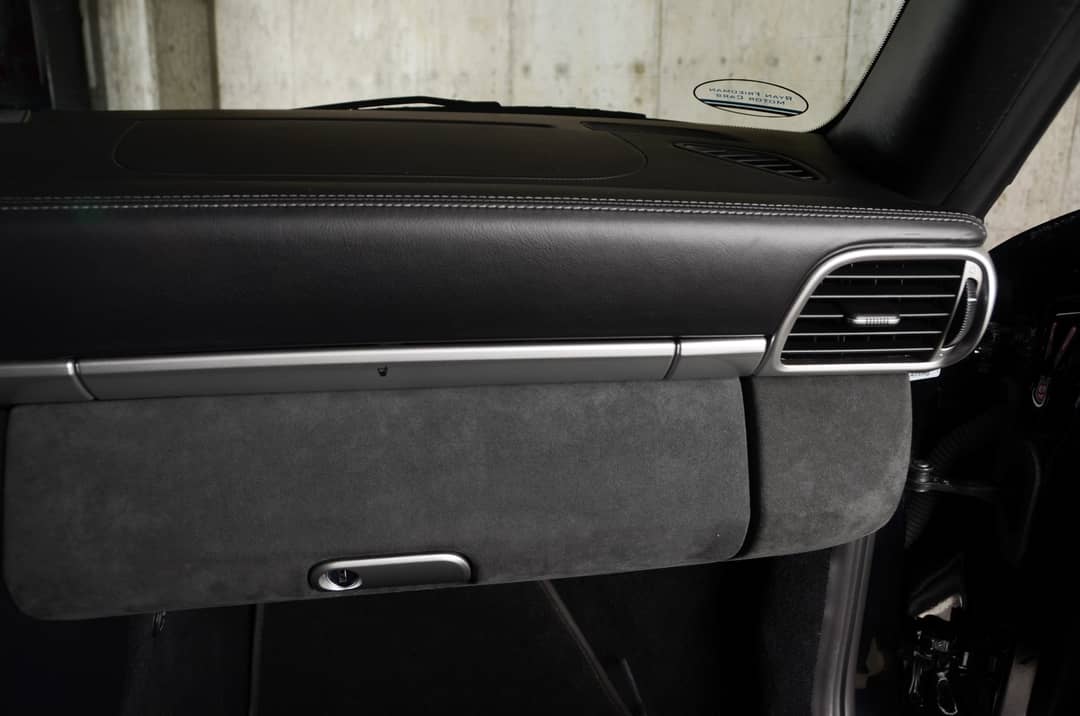 2012 Porsche 911 Carrera 4 GTS — photo 18