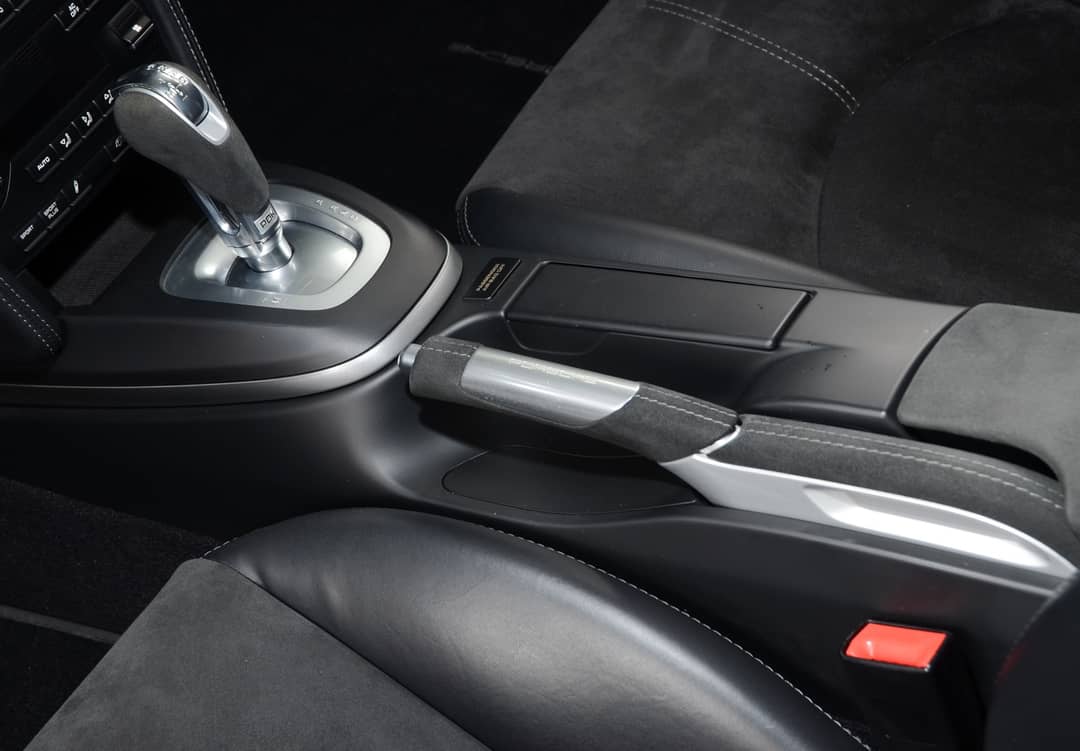 2012 Porsche 911 Carrera 4 GTS — photo 21