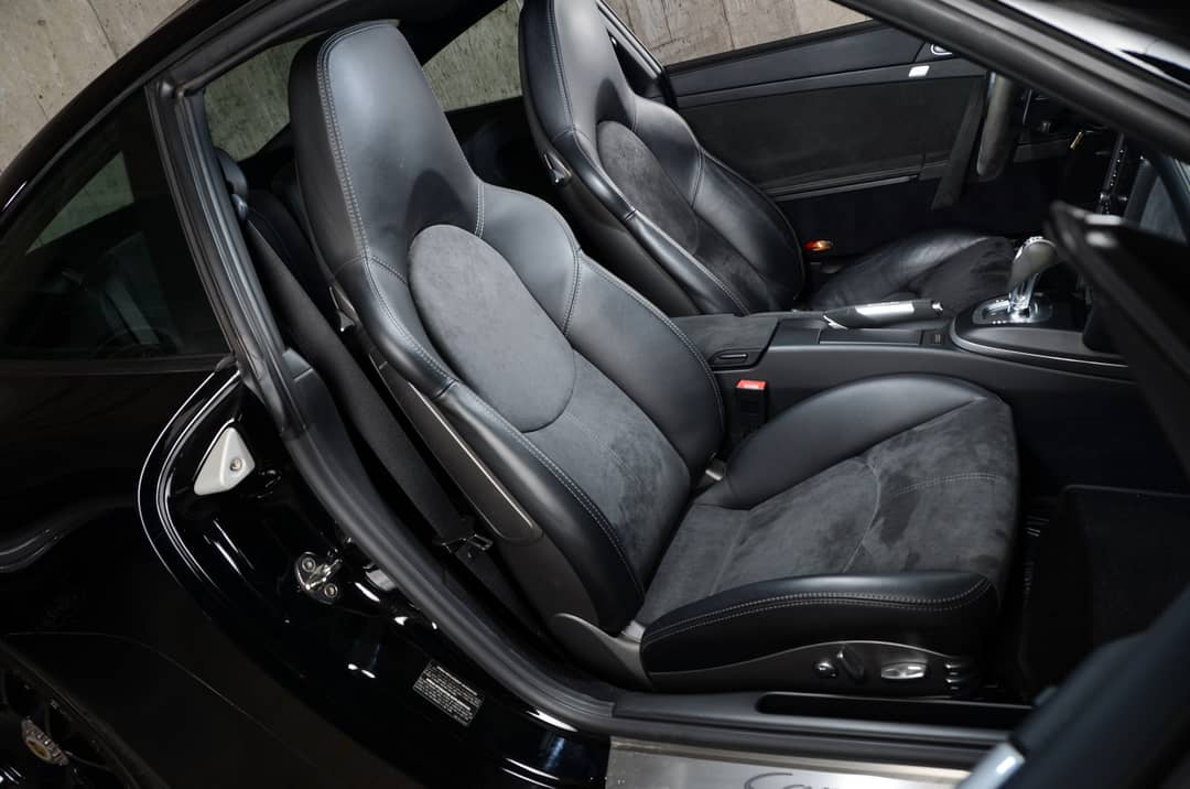 2012 Porsche 911 Carrera 4 GTS — photo 23