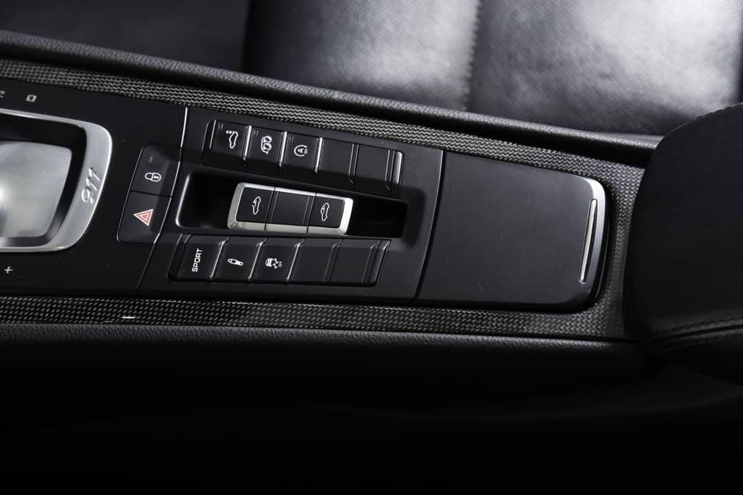 2017 Porsche 911 Targa 4 — photo 18
