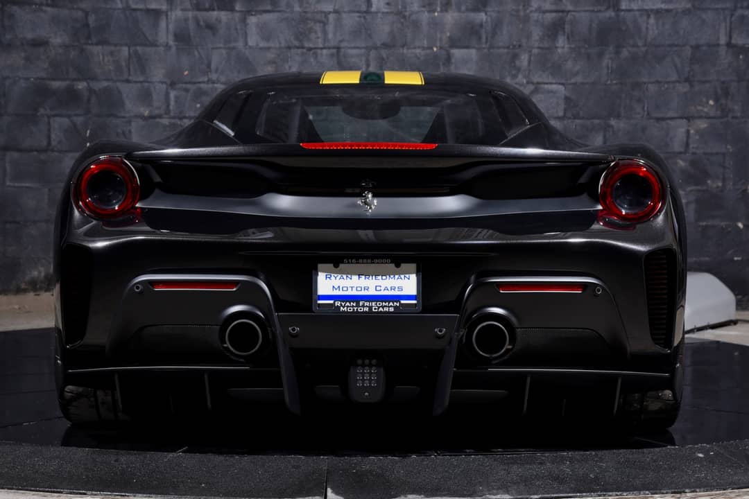2020 Ferrari 488 Pista — photo 14