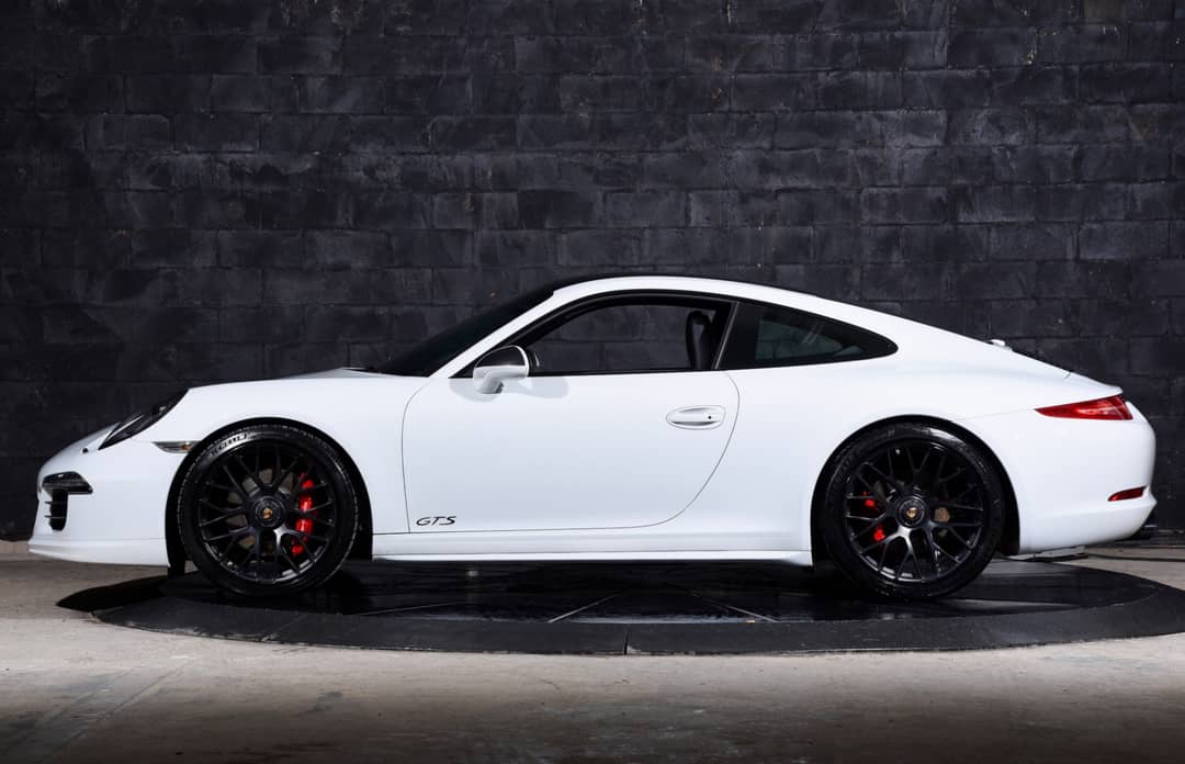 2015 Porsche 911 Carrera GTS — photo 16