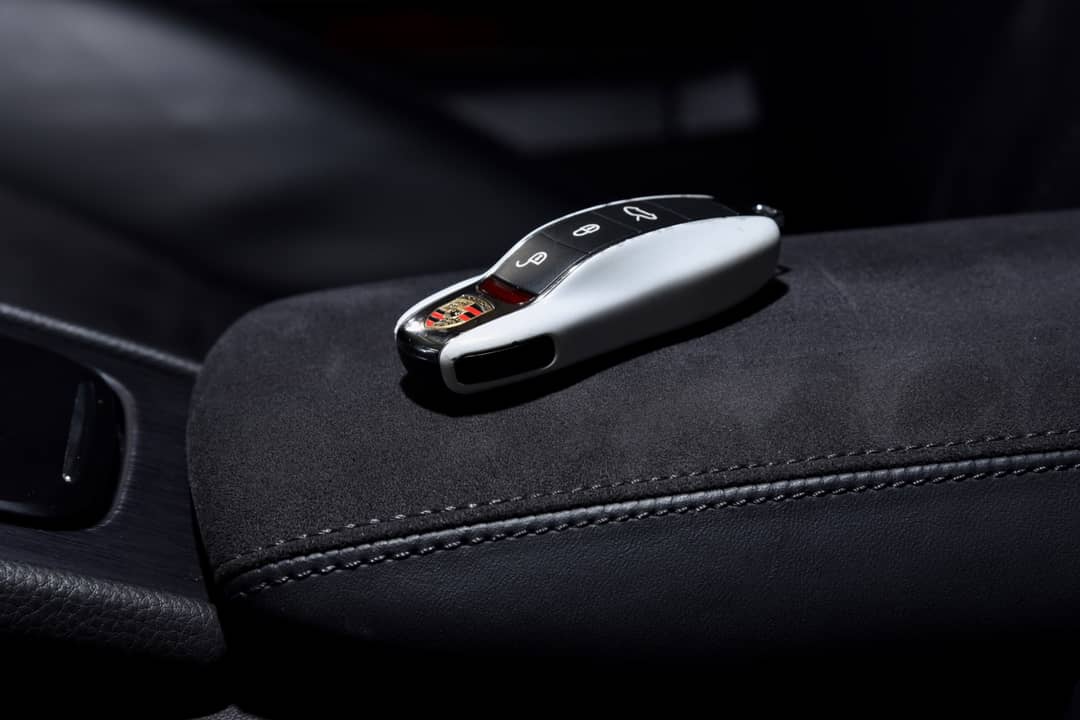 2015 Porsche 911 Carrera GTS — photo 27