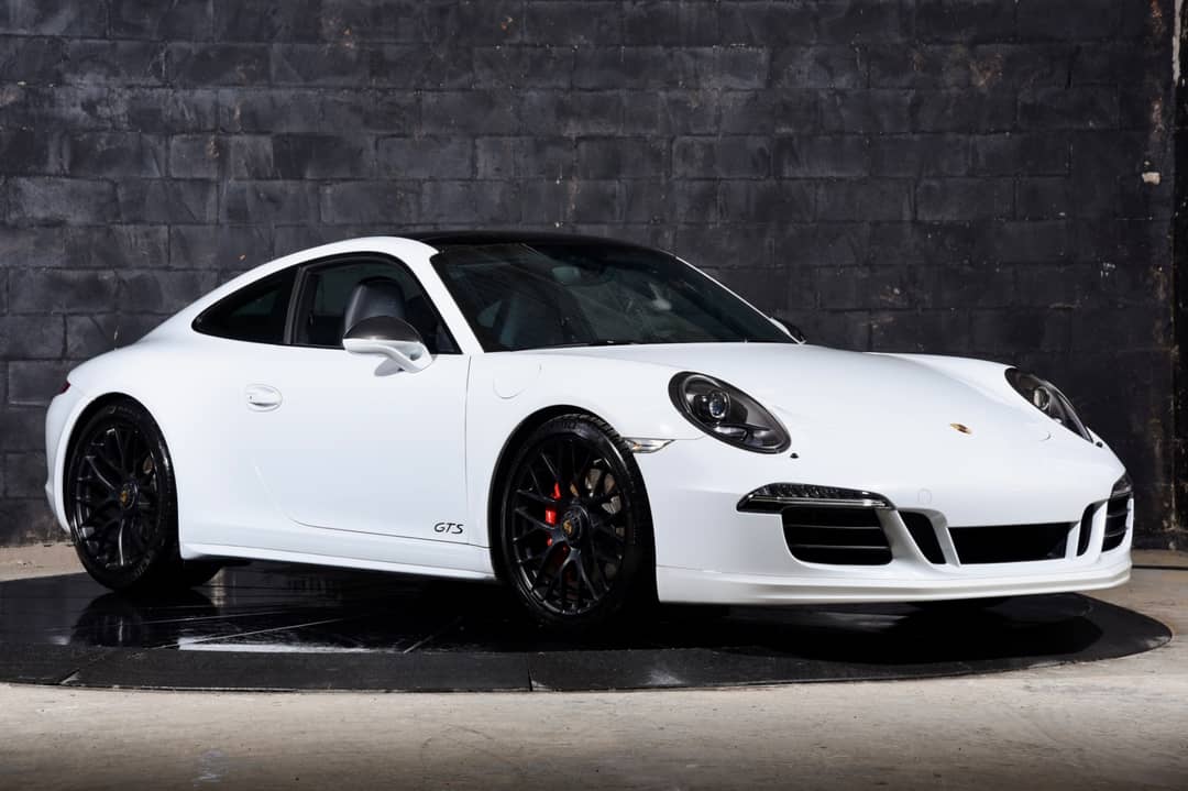 2015 Porsche 911 Carrera GTS — photo 10