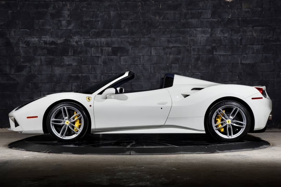 2018 Ferrari 488 Spider — photo 17