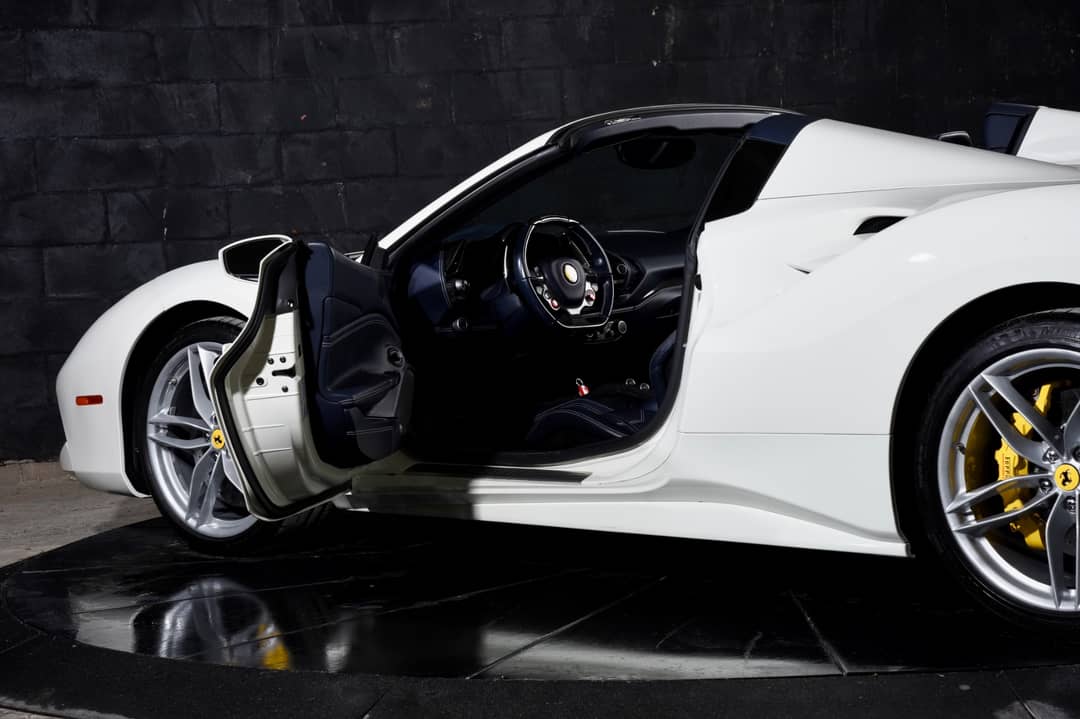 2018 Ferrari 488 Spider — photo 18