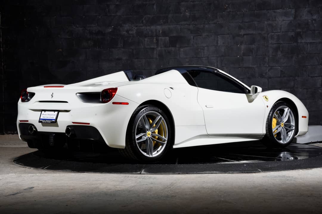 2018 Ferrari 488 Spider — photo 3