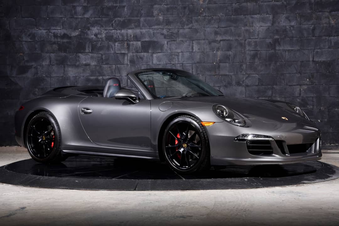 2015 Porsche 911 Carrera GTS — photo 2