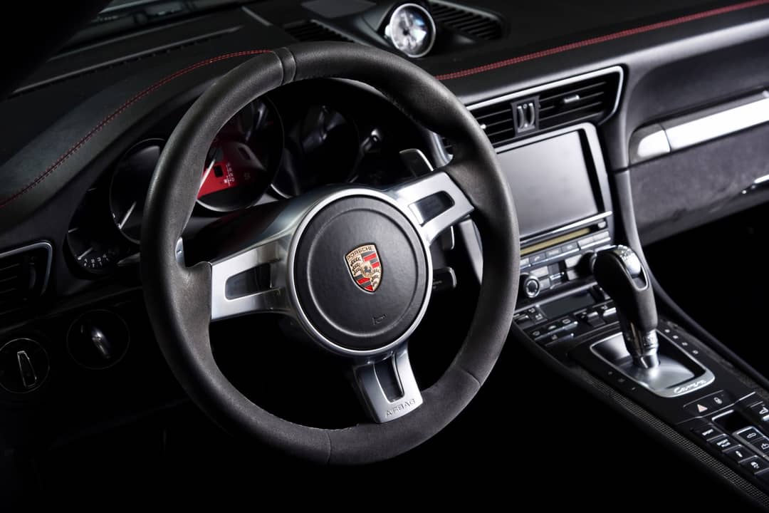 2015 Porsche 911 Carrera GTS — photo 18