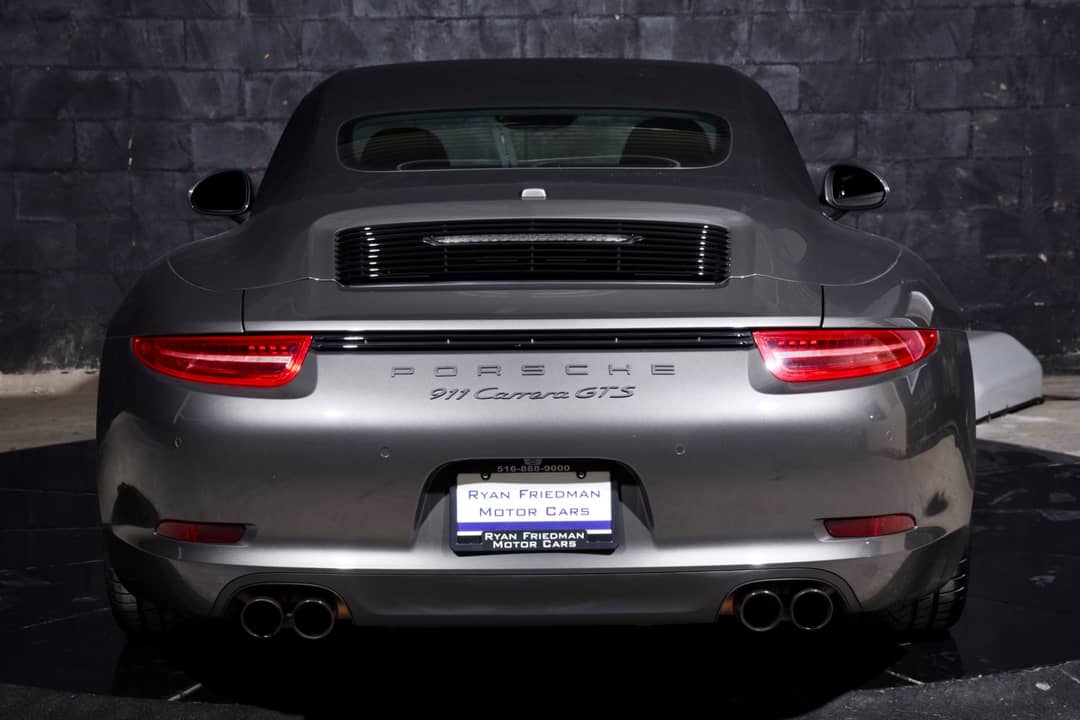 2015 Porsche 911 Carrera GTS — photo 35