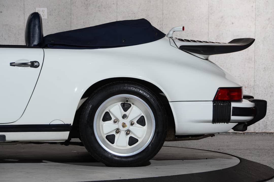 1989 Porsche 911 Carrera — photo 23