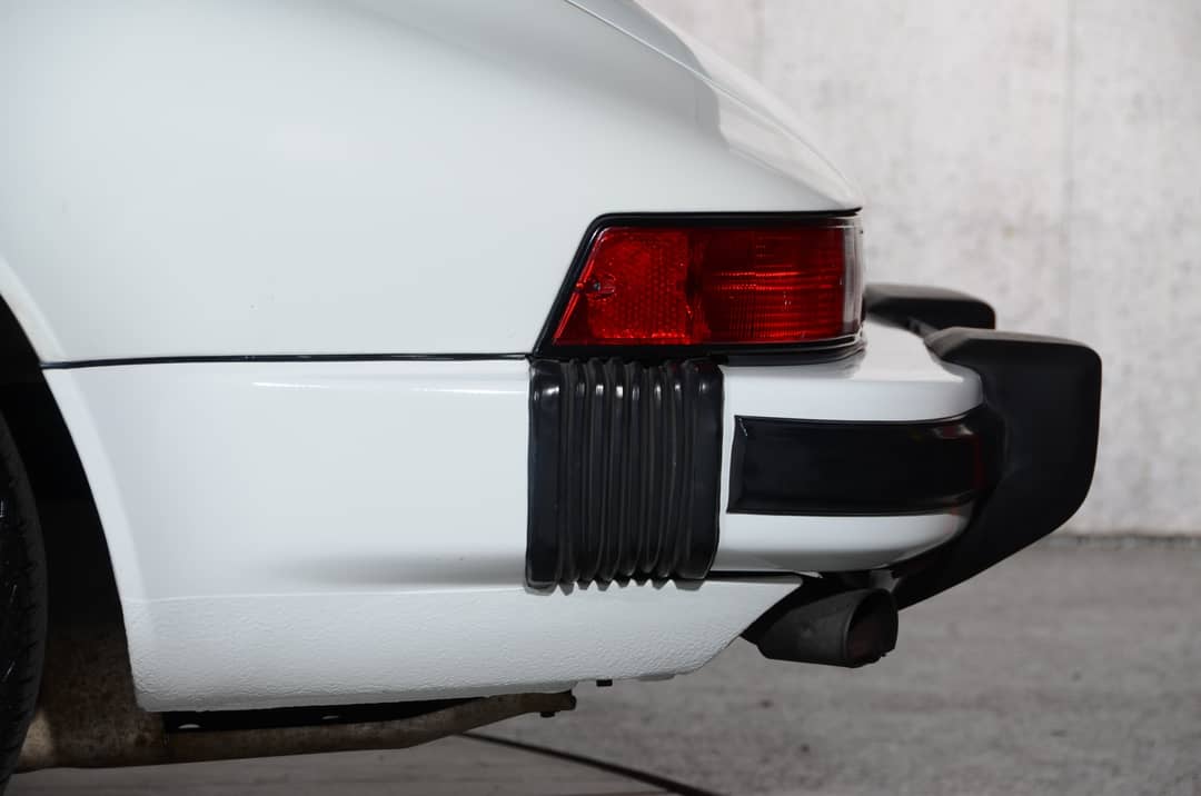 1989 Porsche 911 Carrera — photo 25