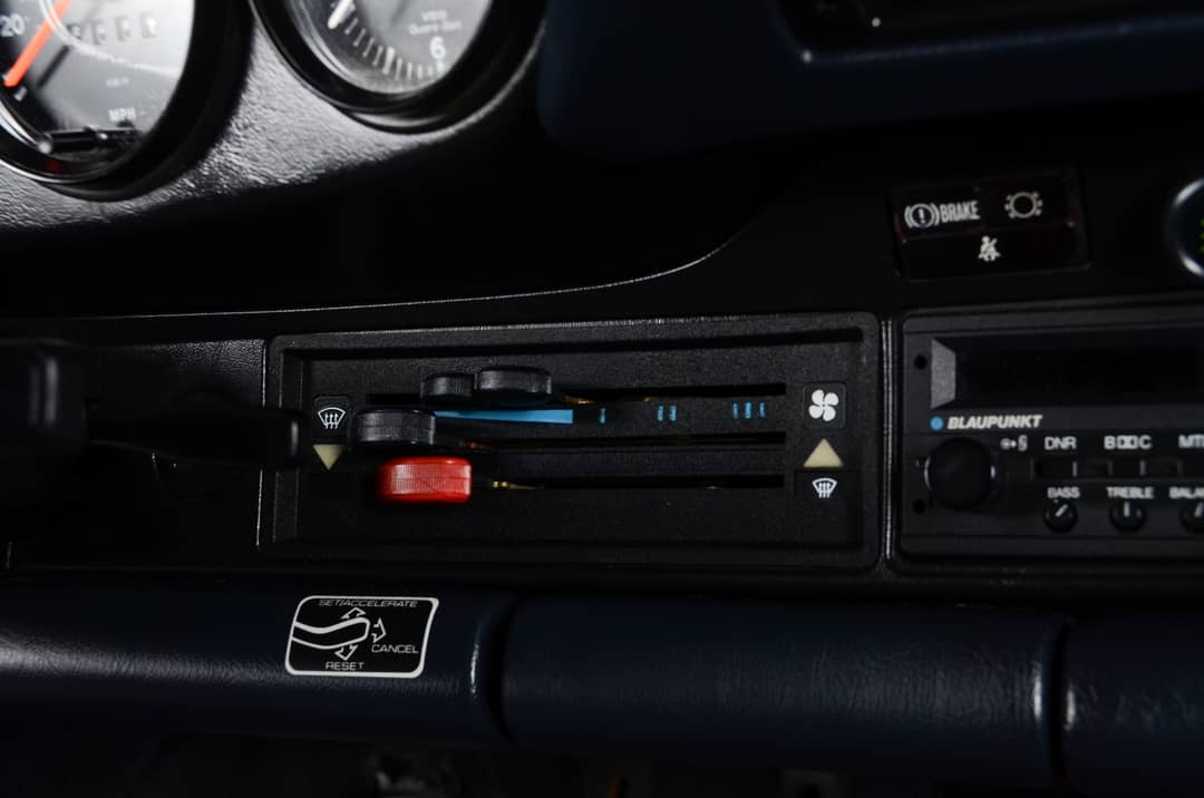 1989 Porsche 911 Carrera — photo 43