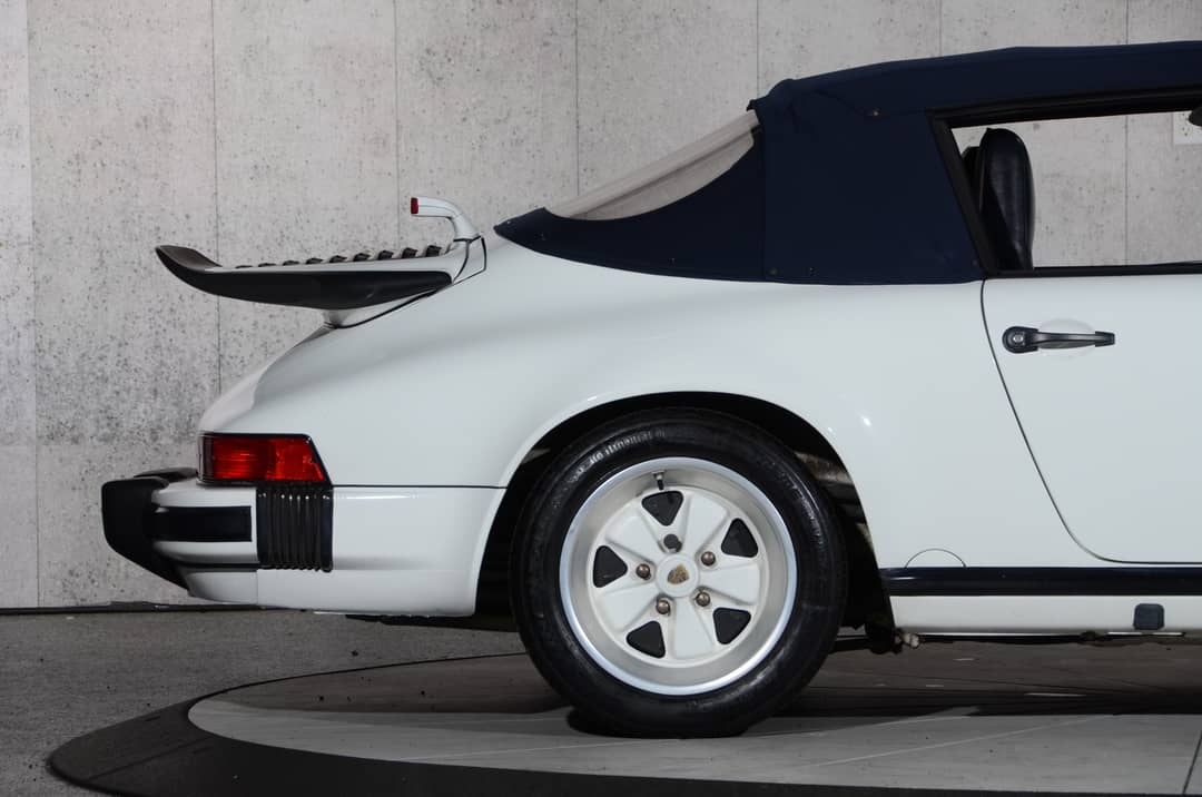 1989 Porsche 911 Carrera — photo 9