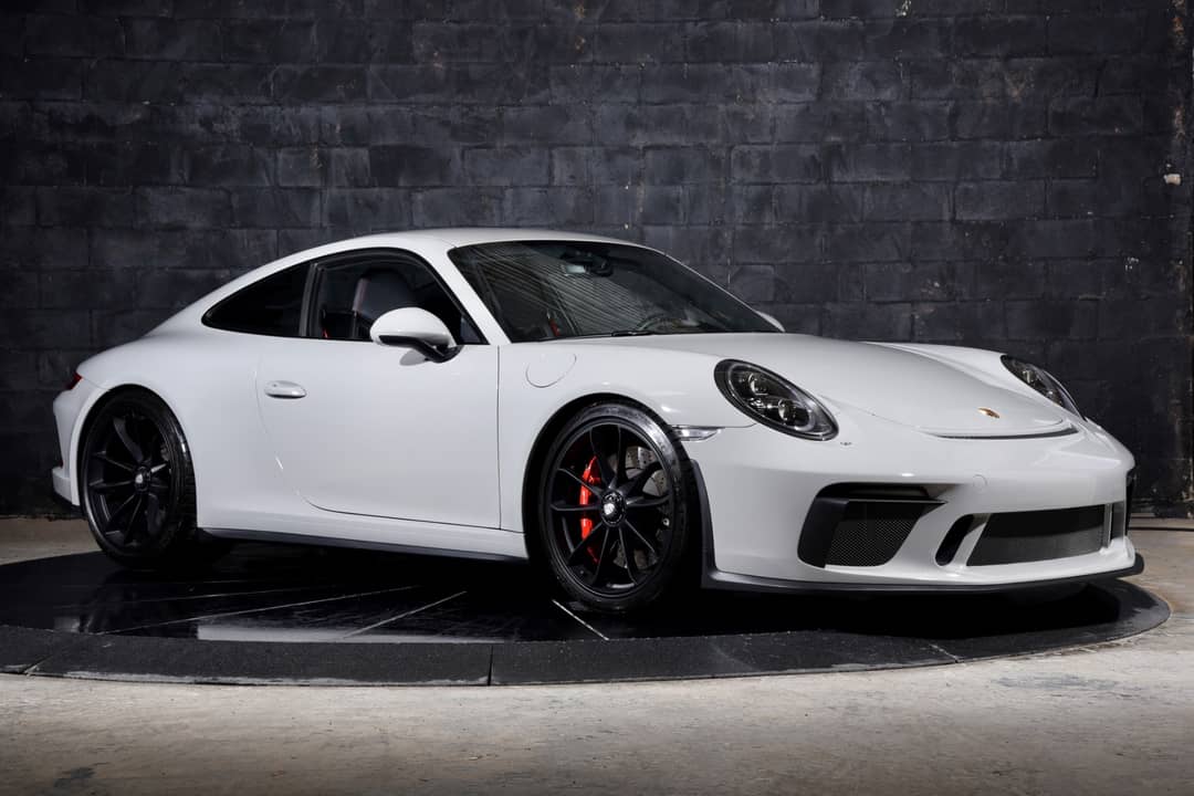 2018 Porsche 911 GT3 Touring — photo 2